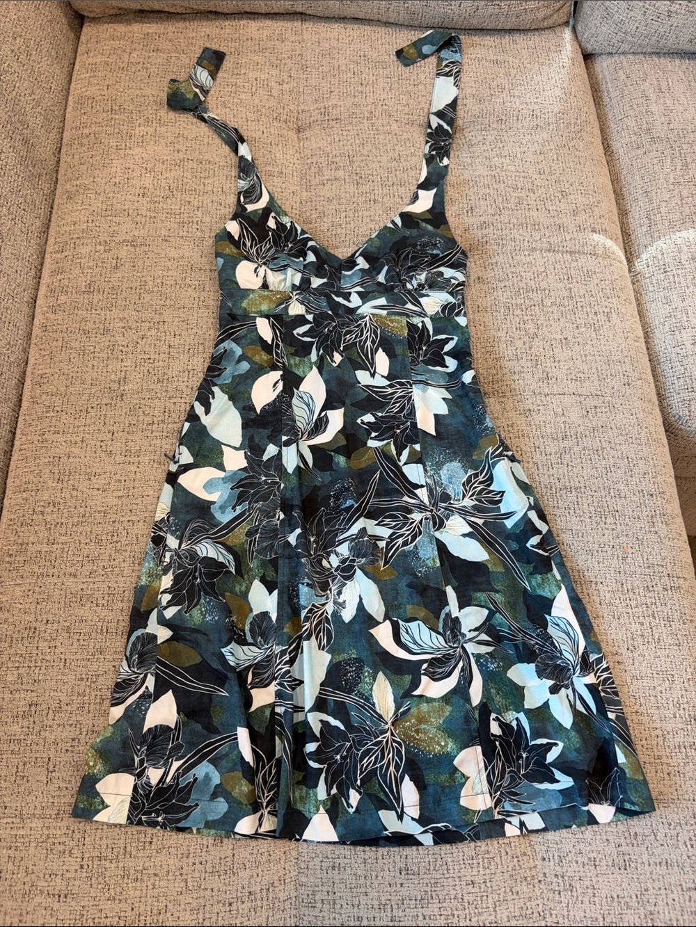 Athleta dress